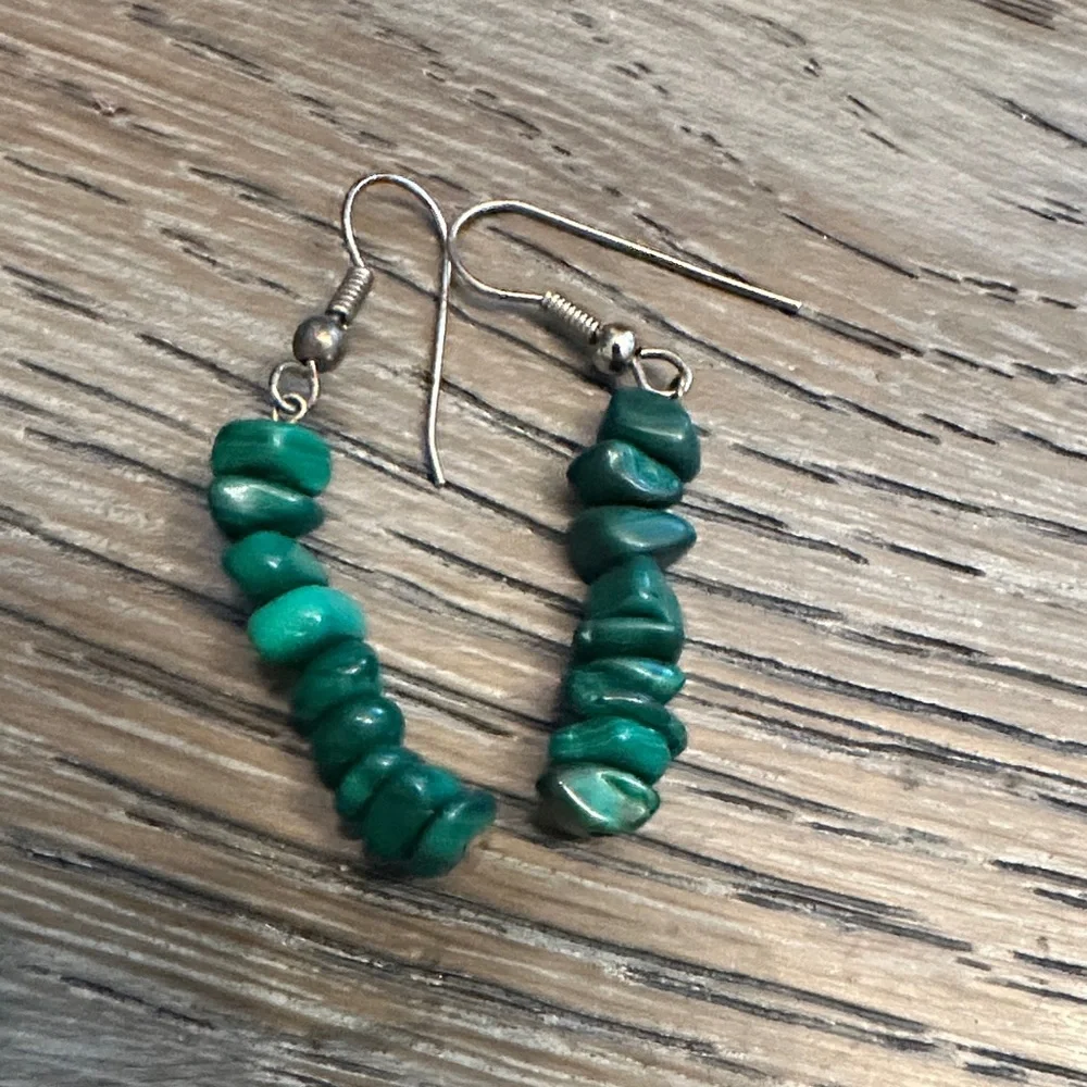 Natural Malachite Chip Necklace Earrings Set Gold Accent Beads Boho